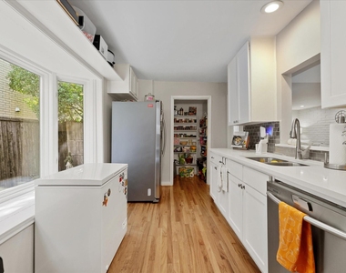 4319 Travis Street - Photo Thumbnail 4
