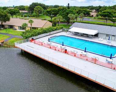 1002 Green Pine Boulevard - Photo Thumbnail 34