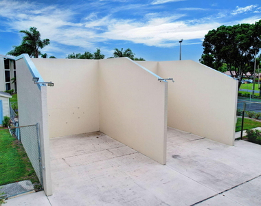 1002 Green Pine Boulevard - Photo Thumbnail 32
