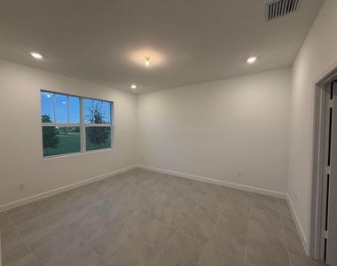 1650 Pelican Post Place - Photo Thumbnail 8