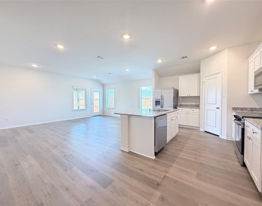 629 Dunhill Road - Photo Thumbnail 10