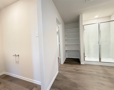 629 Dunhill Road - Photo Thumbnail 23