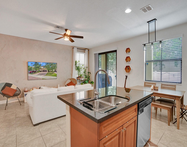 5804 Nw 46th Lane - Photo Thumbnail 13
