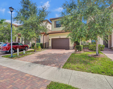 5804 Nw 46th Lane - Photo Thumbnail 36