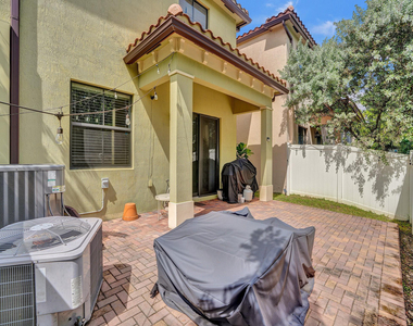 5804 Nw 46th Lane - Photo Thumbnail 33