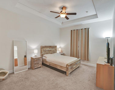 5804 Nw 46th Lane - Photo Thumbnail 24