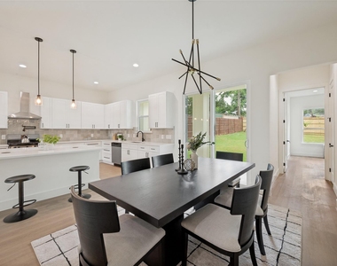 1511 Morrell Avenue - Photo Thumbnail 10