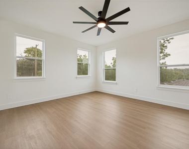1511 Morrell Avenue - Photo Thumbnail 25