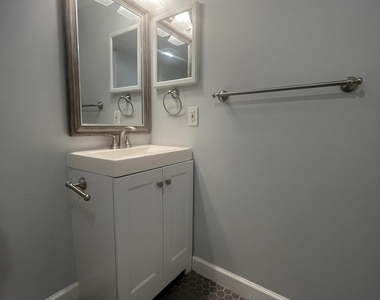 1001 Se 3rd Street - Photo Thumbnail 15