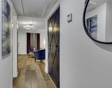 1428 N Main Street - Photo Thumbnail 14