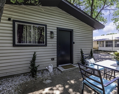 1428 N Main Street - Photo Thumbnail 20