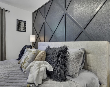 1428 N Main Street - Photo Thumbnail 16