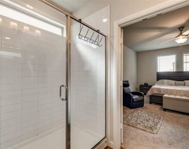 529 Ardsley Lane - Photo Thumbnail 7