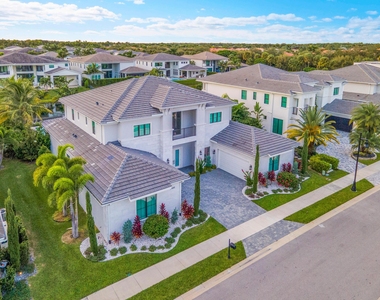 7480 Nw 26th Way - Photo Thumbnail 4