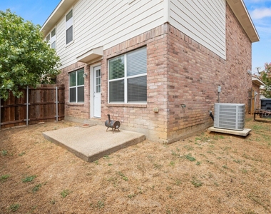 2322 Kingsway Drive - Photo Thumbnail 21