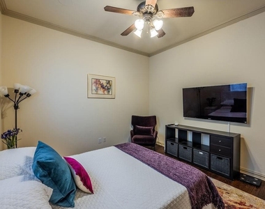 4009 Wycliff Avenue - Photo Thumbnail 23