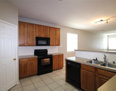 4126 Carrington Drive - Photo Thumbnail 2