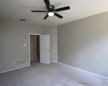4126 Carrington Drive - Photo Thumbnail 13
