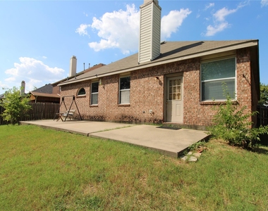 4126 Carrington Drive - Photo Thumbnail 19