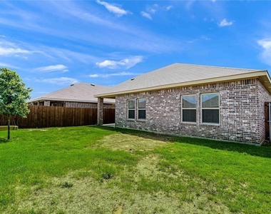 110 Real Quiet Lane - Photo Thumbnail 20