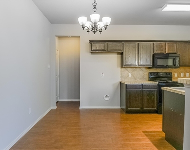 2515 Sedona Street - Photo Thumbnail 21