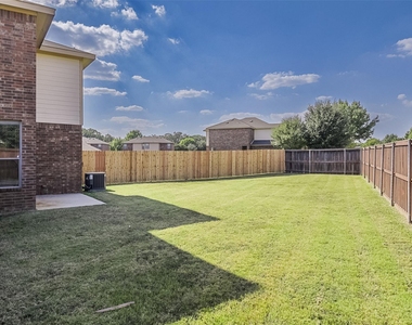 2515 Sedona Street - Photo Thumbnail 7