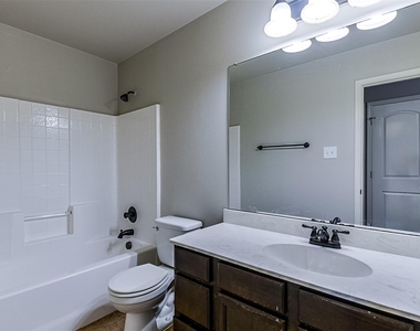2515 Sedona Street - Photo Thumbnail 11