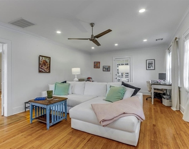 1025 Nw 34th Street - Photo Thumbnail 10