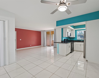 8400 W Sample Road - Photo Thumbnail 1