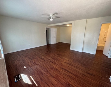 1307 Sheffield Road - Photo Thumbnail 2