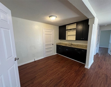 1307 Sheffield Road - Photo Thumbnail 1