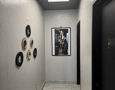 5805 Nw 50th Street - Photo Thumbnail 6
