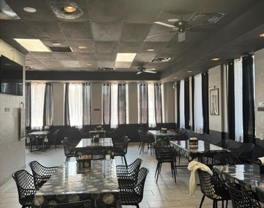 5805 Nw 50th Street - Photo Thumbnail 2