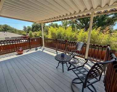 1302 Patricia Lane - Photo Thumbnail 21