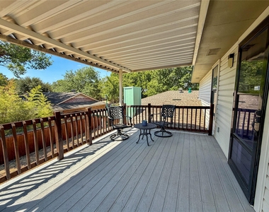 1302 Patricia Lane - Photo Thumbnail 20