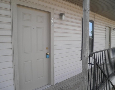 1901 E Lindsey Street - Photo Thumbnail 7