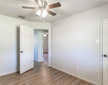 4031 Country Meadows Circle - Photo Thumbnail 29