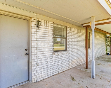 4031 Country Meadows Circle - Photo Thumbnail 31
