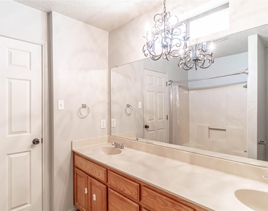 4031 Country Meadows Circle - Photo Thumbnail 21