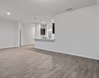 5500 Gold Pond Drive - Photo Thumbnail 14