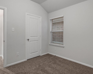5500 Gold Pond Drive - Photo Thumbnail 30