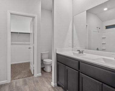 5500 Gold Pond Drive - Photo Thumbnail 19