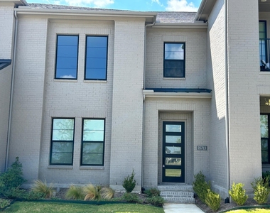 15713 Palmwood Road - Photo Thumbnail 1
