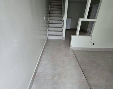 7924 Sw 8th Street - Photo Thumbnail 15