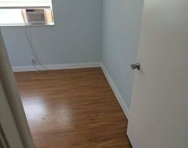 7924 Sw 8th Street - Photo Thumbnail 1