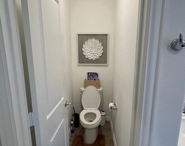720 Penvenen Place - Photo Thumbnail 17