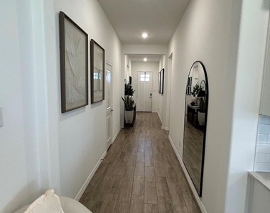 720 Penvenen Place - Photo Thumbnail 1