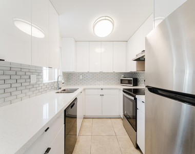 1220 Nw 16th Avenue - Photo Thumbnail 2