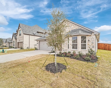 2901 Cantoni Creek - Photo Thumbnail 1