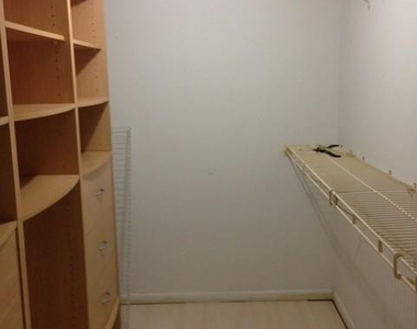 4100 N 58th Avenue - Photo Thumbnail 30